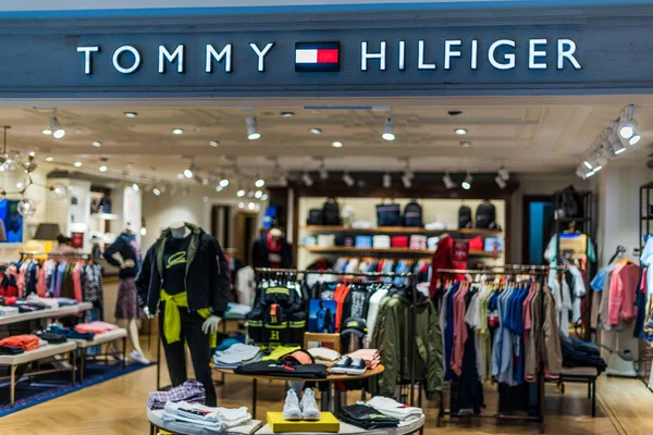 Clothing Store Tommy Hilfiger Store Sale Menswear Tommy Hilfiger