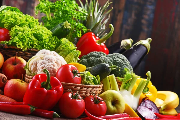 Composición Con Una Variedad Verduras Frutas Orgánicas — Foto de Stock