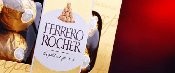 Poznan Pol Apr 2020 Box Ferrero Rocher Premium Chocolate Sweets — Stok Foto