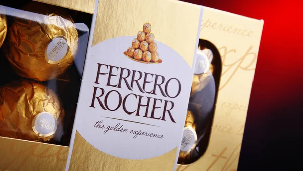 Poznan Pol Apr 2020 Box Ferrero Rocher Premium Chocolate Sweets — Stock Photo, Image