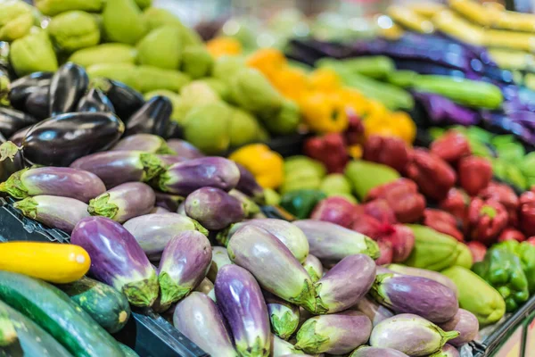 Ассорти Свежих Овощей Выставлены Продажу Супермаркете — стоковое фото