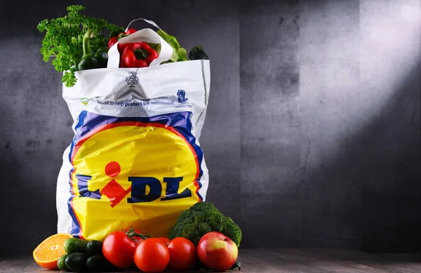 Poznan Pol Apr 2020 Shopping Bag Lidl Discount Supermarket Chain — Stock Photo, Image