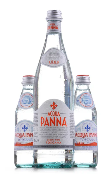 Poznan Pol April 2020 Flaschen Von Acqua Panna Einer Italienischen — Stockfoto