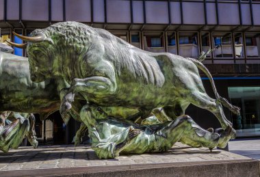 Pamplona İspanya Encierros heykeli