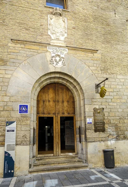 Scallop of pilgrims in Pamplona Spain — Stock Photo, Image