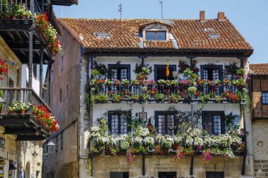 Santillana del Mar 'ın mimarisi, Cantabria, İspanya