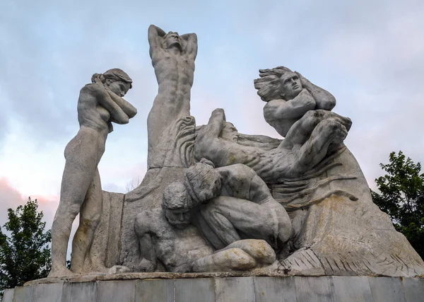 Пам'ятник у вогонь Сантандер і реконструкції, Іспанія — стокове фото