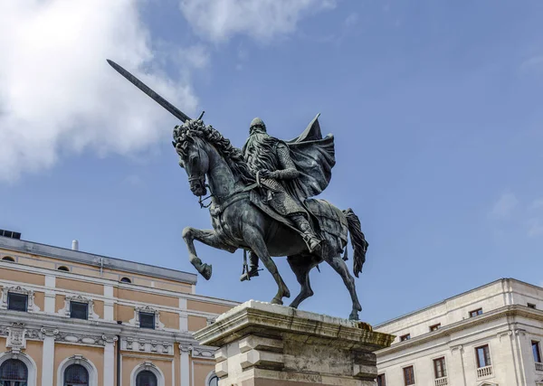 Estatua de El Cid en Madrid, España — Foto de Stock