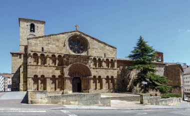 Romanesk kilise Santo Domingo Soria, İspanya