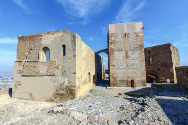 Templar kale Monzon. Arap kökenli (10.Asır) Huesca İspanya