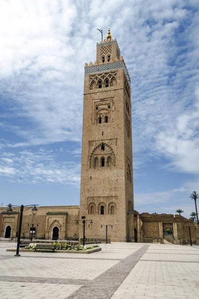 Djemaa EL Fna square and Koutoubia mosque in Marrakech Morocco — Stock Photo, Image