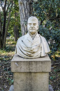 Evarist Arnus Badalona heykeli