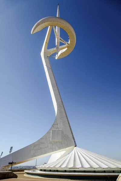 Torre De Calatrava Olimpic Parkissa Barcelonassa — kuvapankkivalokuva