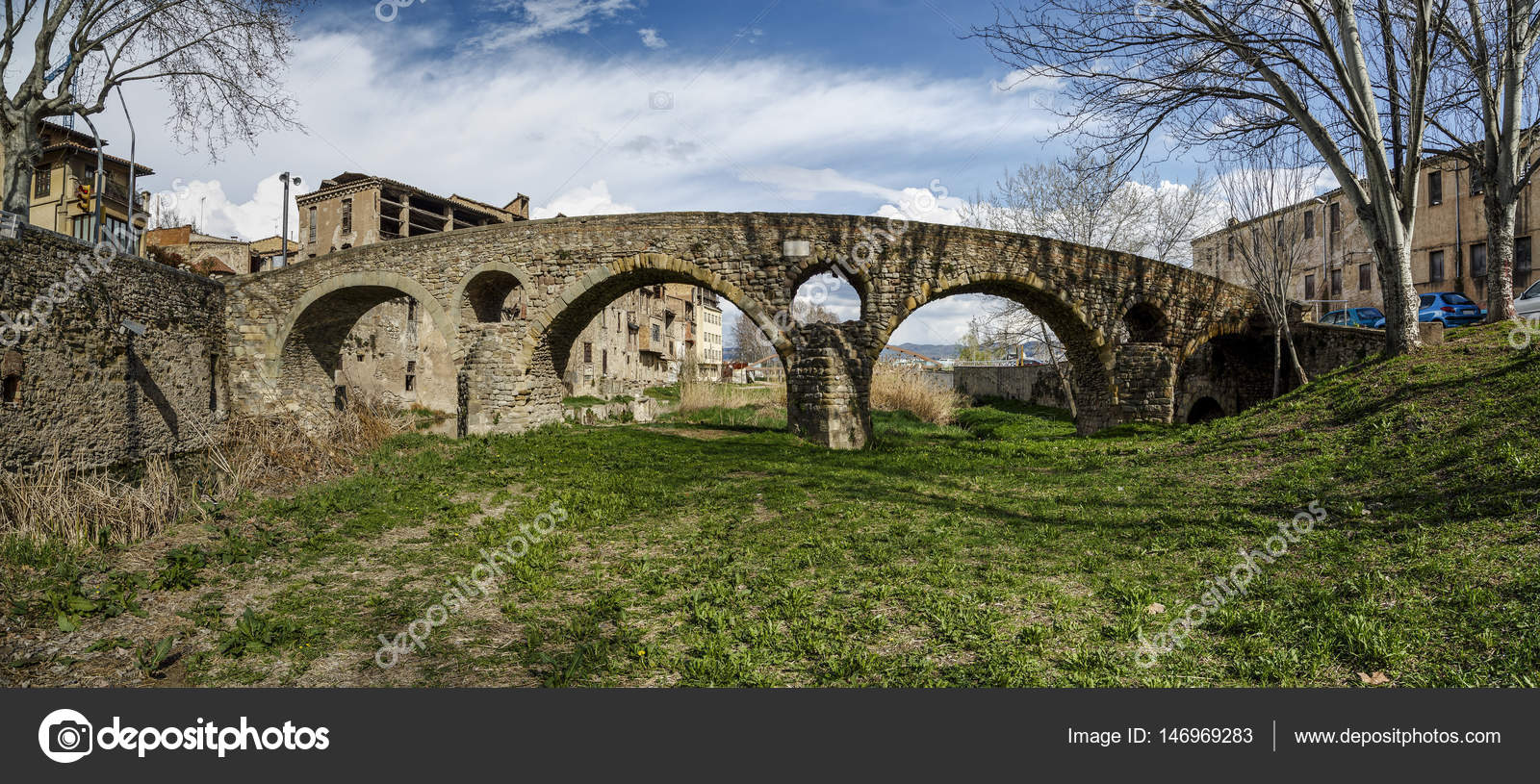 roman bridge in vic