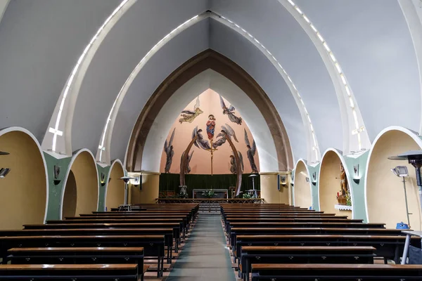 Interior dari Paroki Gereja Pont de Suert, Catalunya Spanyol . — Stok Foto