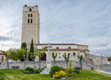 Kilise San Andres XIII yüzyıl Cuellar, Segovia İspanya.