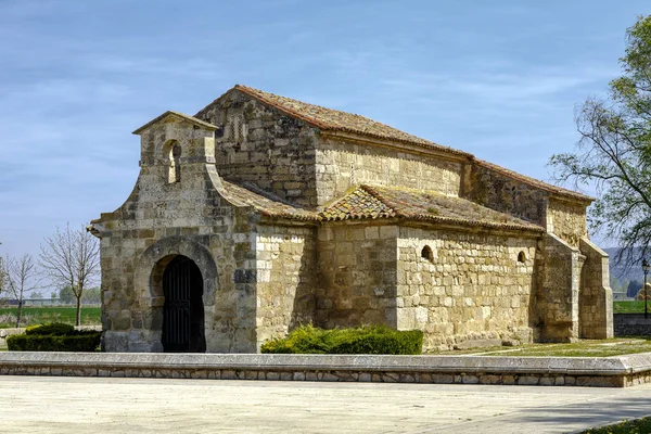 Kostel san juan bautista, banos de cerrato — Stock fotografie