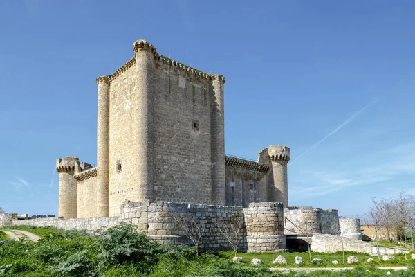 Κάστρο του villafuerte του esgueva — Φωτογραφία Αρχείου