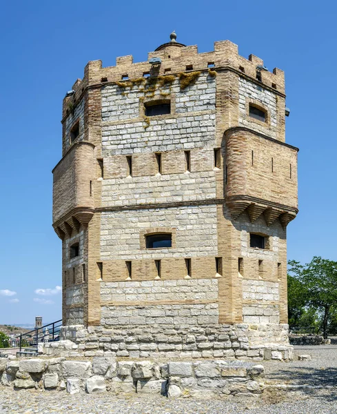 图德拉，西班牙 monreal 需要塔 — 图库照片