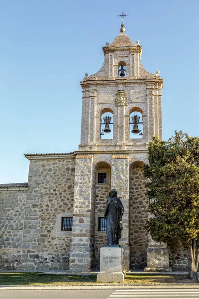 Άγαλμα του Αγίου Τερέζα στην Ισπανία avila — Φωτογραφία Αρχείου