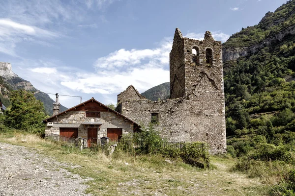 Old Trinidad Church of Canfranc Huesca Spain — Stock Photo, Image