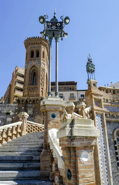 Teruel es una ciudad en Aragón, España, importante para la escalera mudéjar, Escalinata —  Fotos de Stock