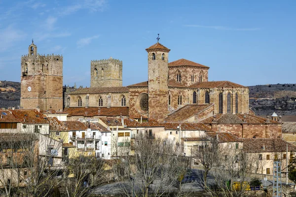 St Mary kathedraal in Sigüenza Guadalajara, Spanje. — Stockfoto