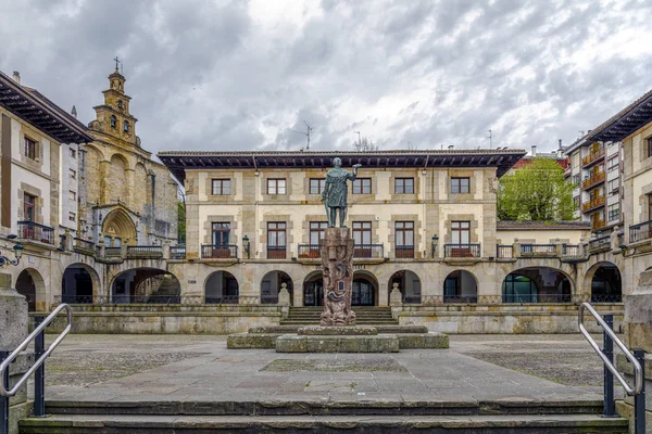 Pohled na centrum Guernica, Baskicko, Španělsko — Stock fotografie