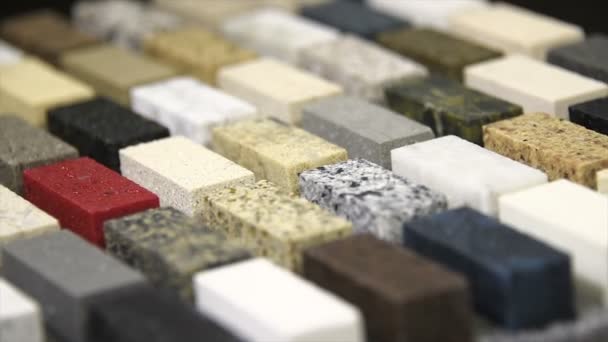 Bancadas da cozinha, amostras, cores, quartzo, granito, mármore — Vídeo de Stock