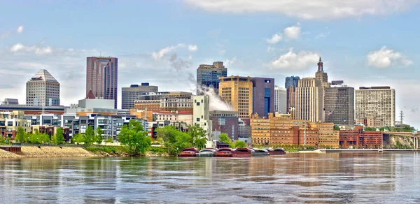 Downtown St Paul Framed By The High Bridge Stock Photo - Download Image Now  - St. Paul - Minnesota, Minnesota, Downtown District - iStock