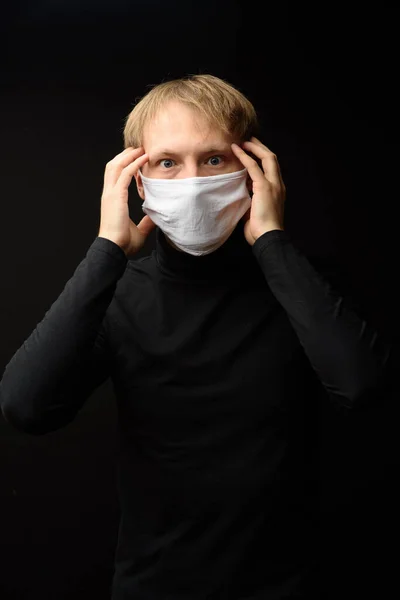 Middle Aged Man Medical Face Mask Portrait Close Illustrates Pandemic — Stock Photo, Image