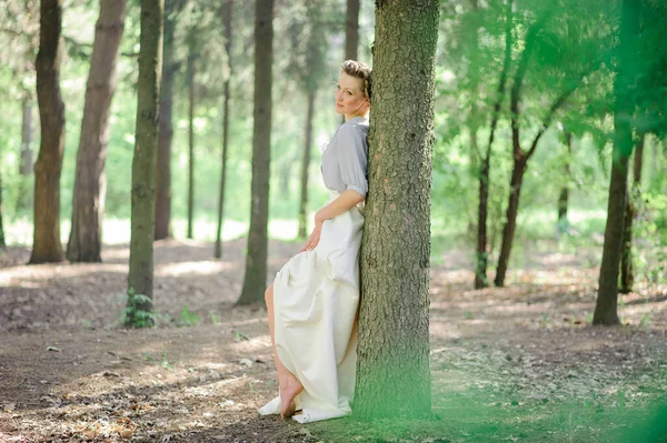 Portret Van Een Mooie Jonge Vrouw Vrouw Poseren Voor Camera — Stockfoto