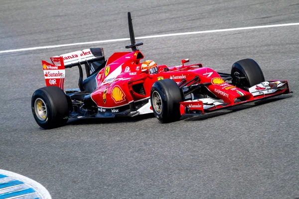 基米 · 莱科宁法拉利 F1 — 图库照片