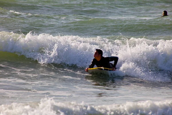Bodyboader taking waves on championship — Stock Photo, Image