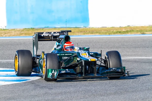 F1 races on training session — Stock Photo, Image