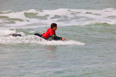 2 şampiyonluk impoxibol üzerinde bodyboader