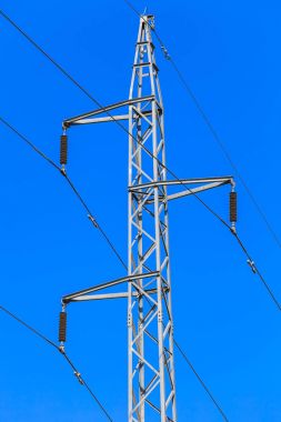 İletim metalik yapısı 