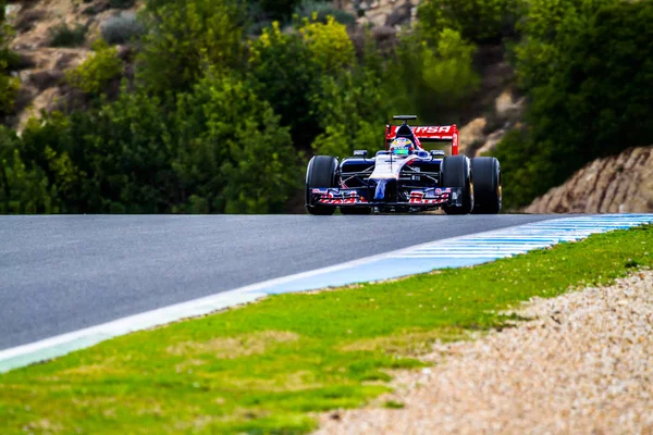 F1 races on training session — Stock Photo, Image