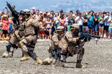 Motril, Granada, İspanya - 11 Haziran: İspanyolca bir sergi 12 Uluslararası Havacılık tarihinde Motril 11 Haziran 2017 yılında Motril, Granada, İspanya üzerinde katılan deniz