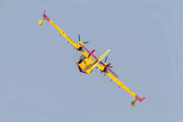 Wasserflugzeug canadair cl-215 — Stockfoto