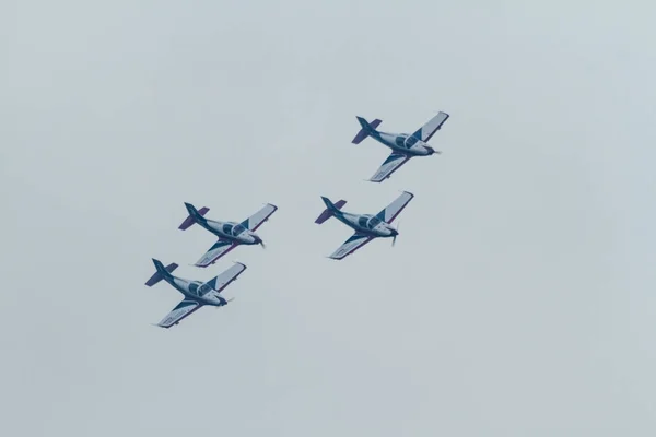 Aviones Alpi Pioneer 300 del equipo Pioneer — Foto de Stock