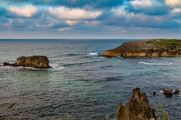 Toro Beach, Llanes, Asturien, Spanien — Stockfoto