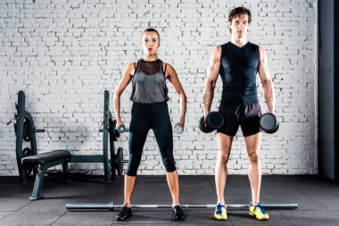 Sporcu eğitim salonunda  