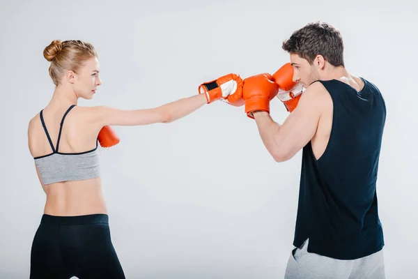 Couple boxing — Stock Photo