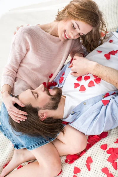 Hermosa pareja enamorada — Foto de Stock