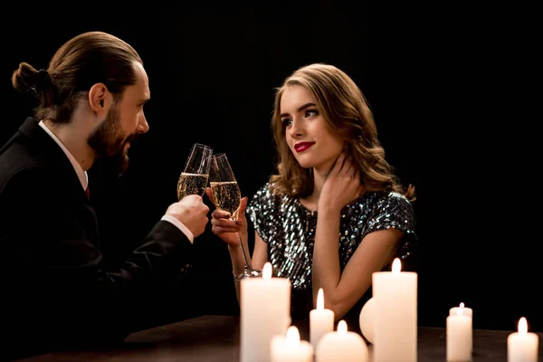 Cuplu băutură șampanie — Fotografie, imagine de stoc