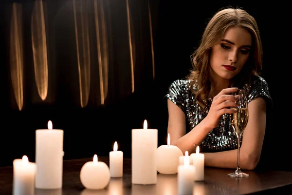 Woman drinking champagne — Stock Photo, Image