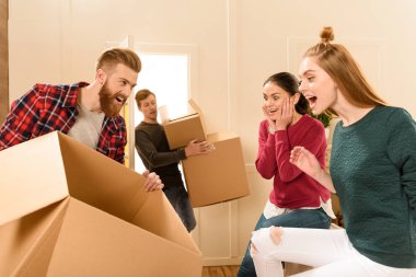friends moving into new house  clipart