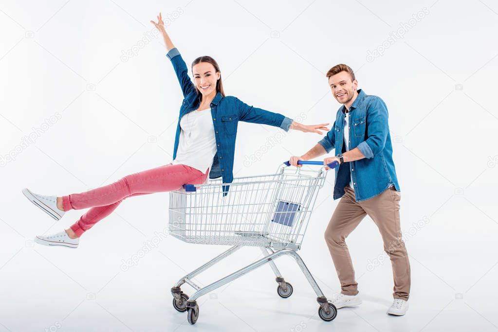 couple with shopping cart 