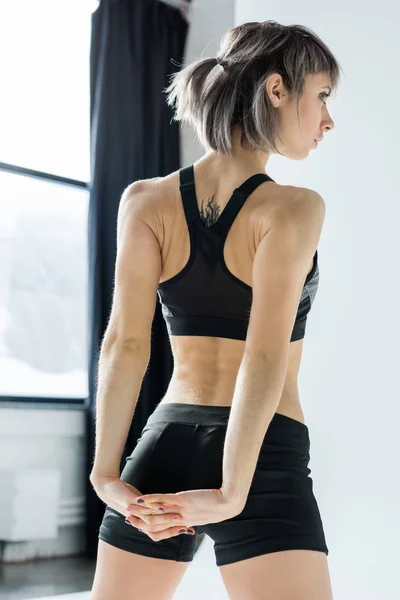 Ausbildung junger Sportlerinnen — Stockfoto